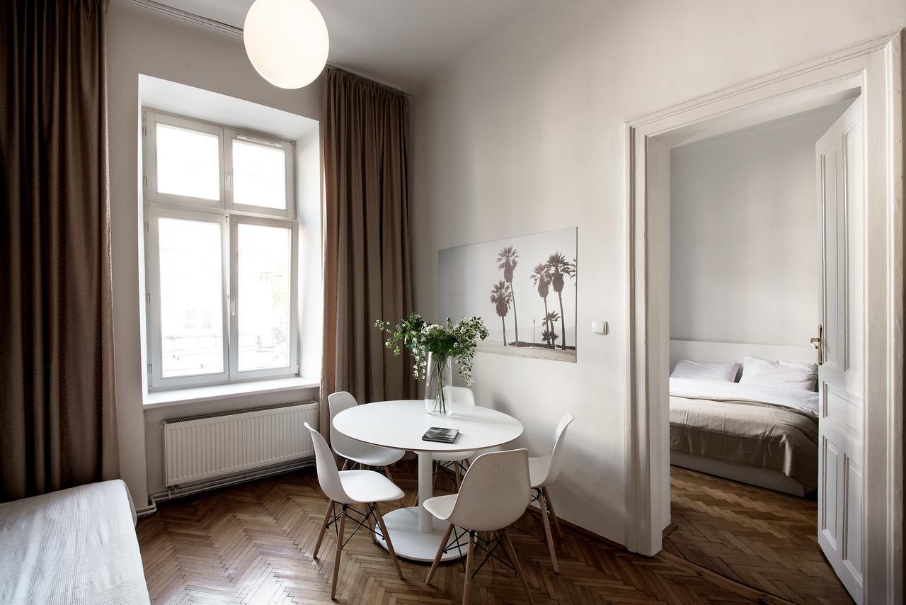 Ekoidea Station Apartments Краків Екстер'єр фото