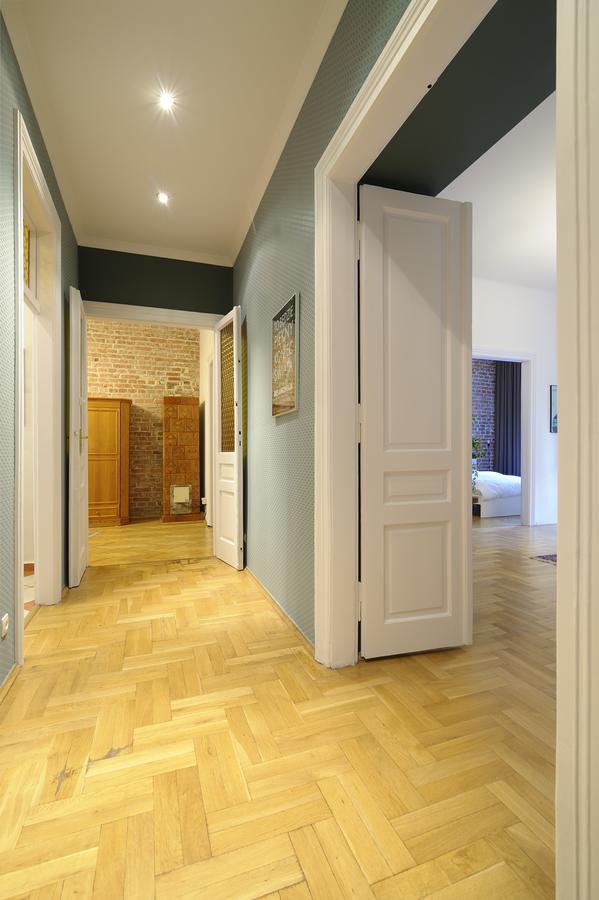 Ekoidea Station Apartments Краків Екстер'єр фото