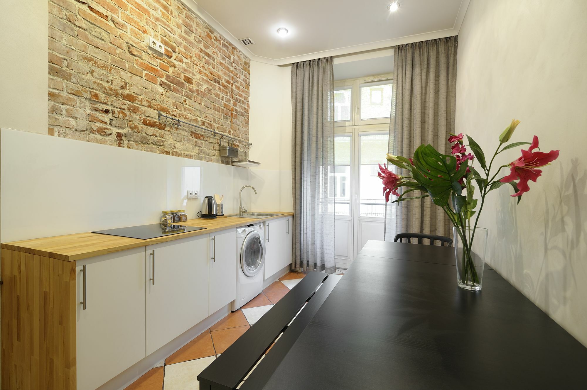 Ekoidea Station Apartments Краків Екстер'єр фото